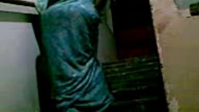 男との出会いを待っている赤毛の美しさ 女の子 の ため の 無料 エッチ 動画